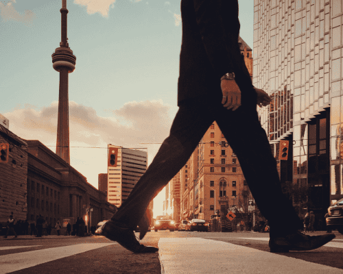 Can I Hire Someone to Manage My Airbnb in Toronto?